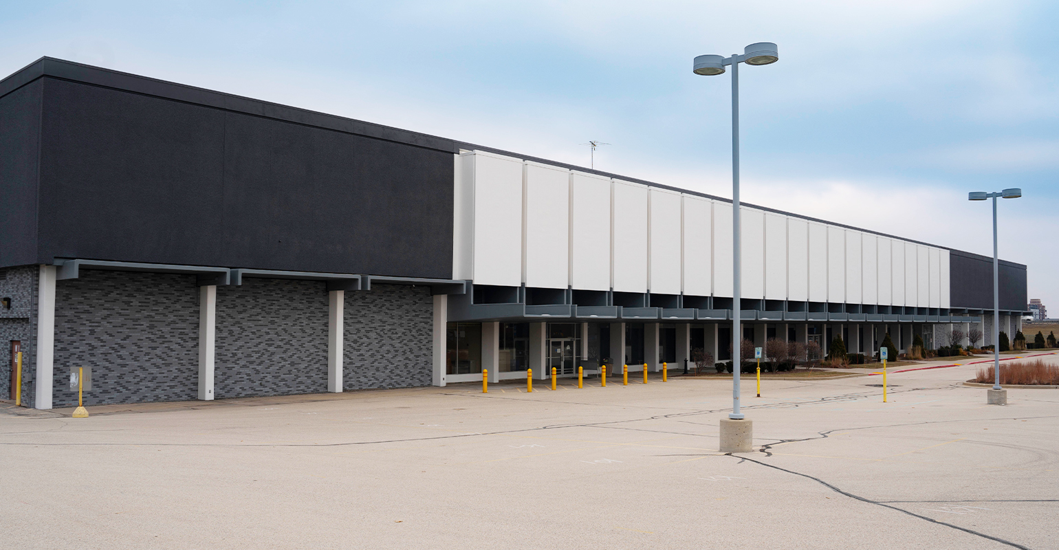 and Mall Operator Look at Turning Sears, J.C. Penney Stores Into  Fulfillment Centers - WSJ