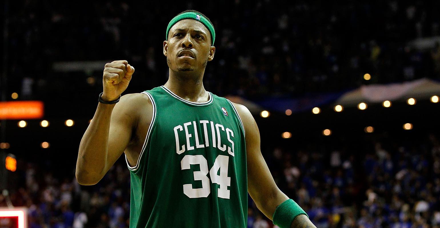 Fans react as Celtics legend drops strong statement on Jaylen Brown