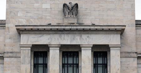 federal-reserve-building-eagle.jpg